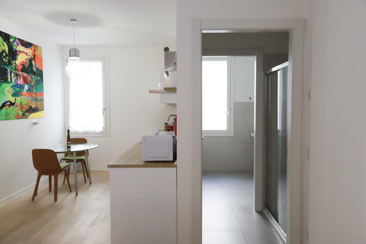 Laura's Home - I Navigli Che Vorrei Mailand Exterior foto